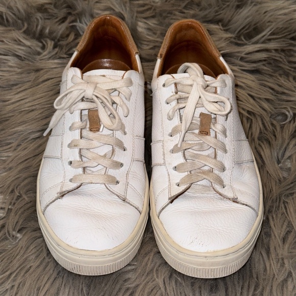 Peter Millar Crown Vantage Pebble Grain Leather Distressed Sneaker Size 8 - Picture 3 of 11